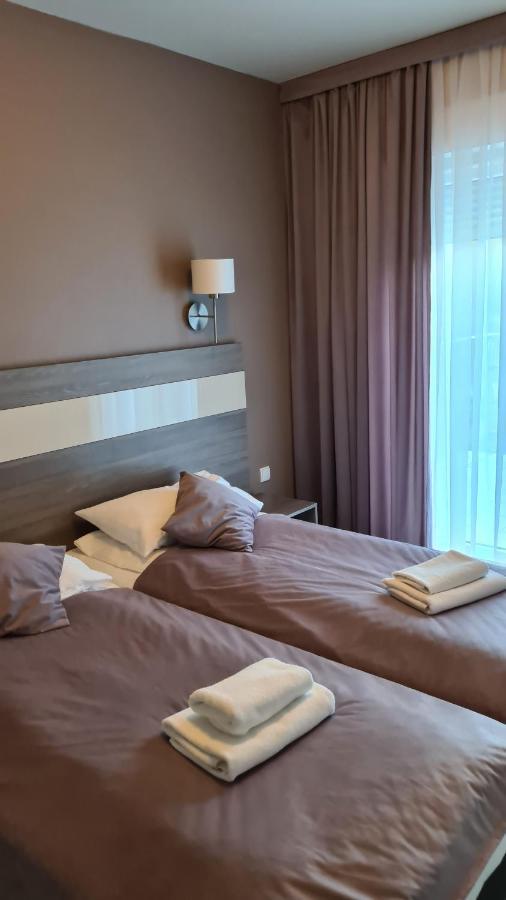 Apartament Czarna Gora B11 시에나 외부 사진